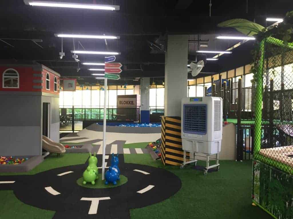 Makchic Reviews The New And Revamped Blokke Makchic