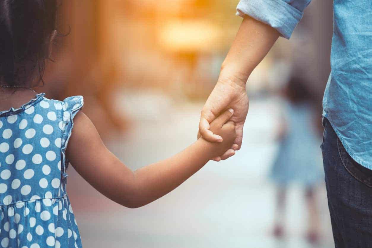 How to talk to kids about Safe Touches Makchic